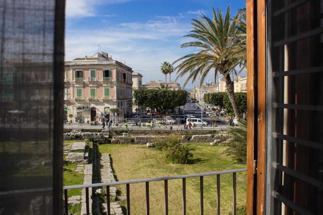 Apollonion Hh Above Apollo'S Temple Ortygia Apartment Syracuse Bagian luar foto