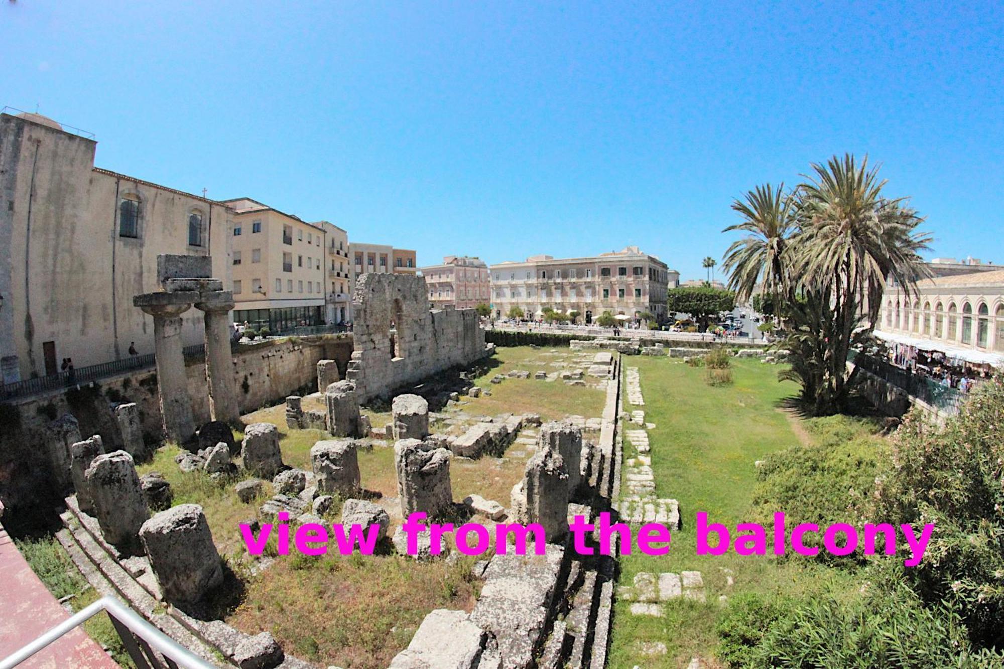 Apollonion Hh Above Apollo'S Temple Ortygia Apartment Syracuse Bagian luar foto